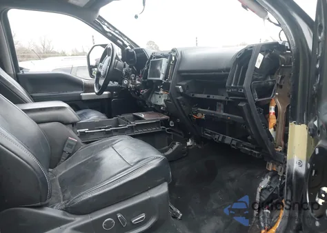 2019 Ford F-250 Lariat z USA, uszkodzony, nr VIN 1FT7W2B60KED06423